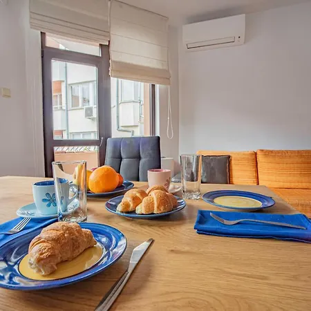 Epicenter By Rv Apartment Varna