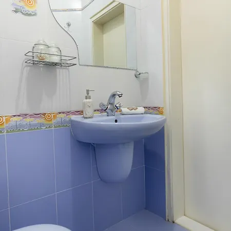 Apartment Epicenter By Rv *